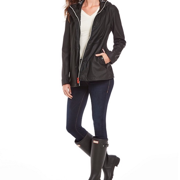 Hunter Jackets & Blazers - Hunter's Women's Lightweight Waterproof Jacket NWT